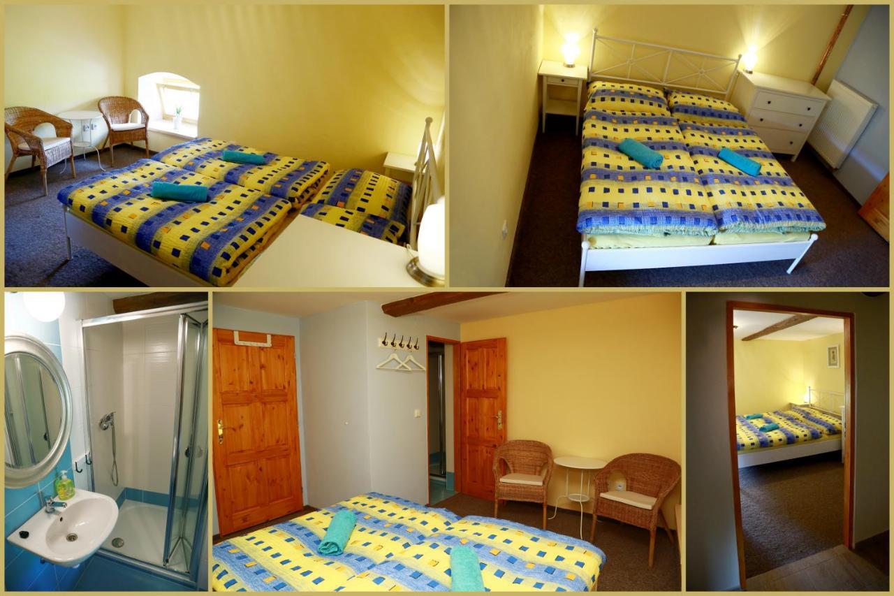 Hotel Zámek Libouň Louňovice pod Blaníkem Esterno foto